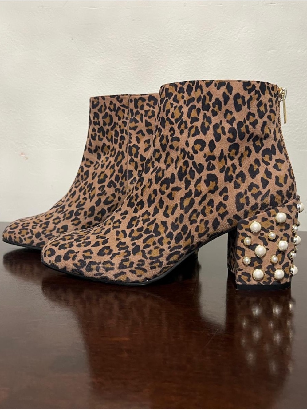 Stuart Weitzman Leopard Print Pearl-Embellished Block Heel Ankle Boots - Brown